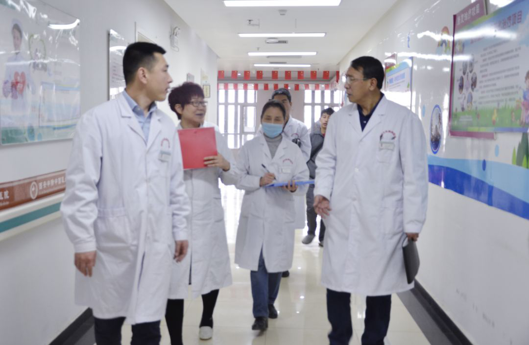 中际快讯|元旦前我院开展行政大查房 确保临床治好